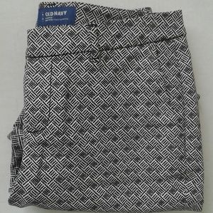 Old Navy Geo Print Pant